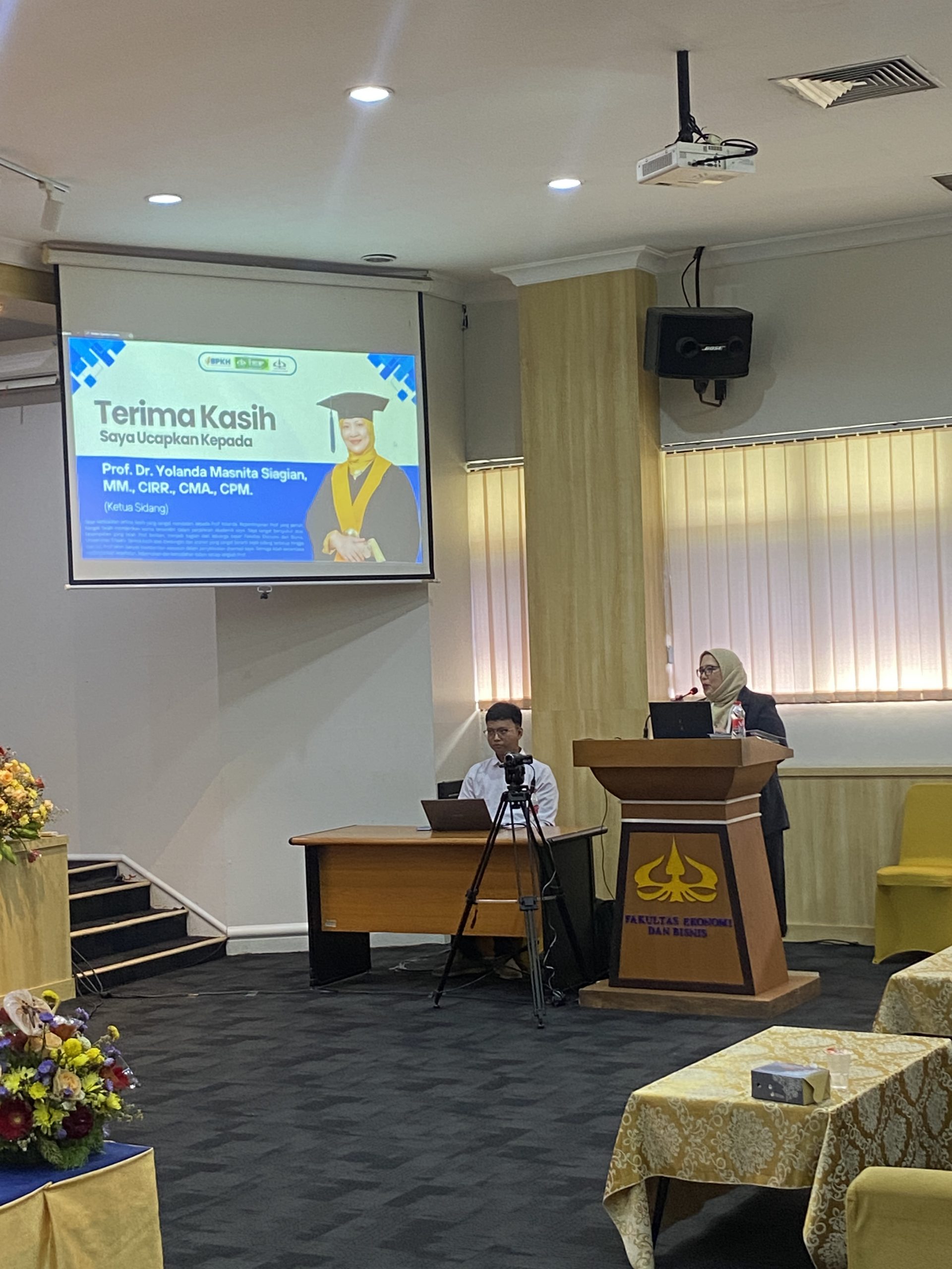 Doktor Ilmu ekonomi dan keuangan syariah