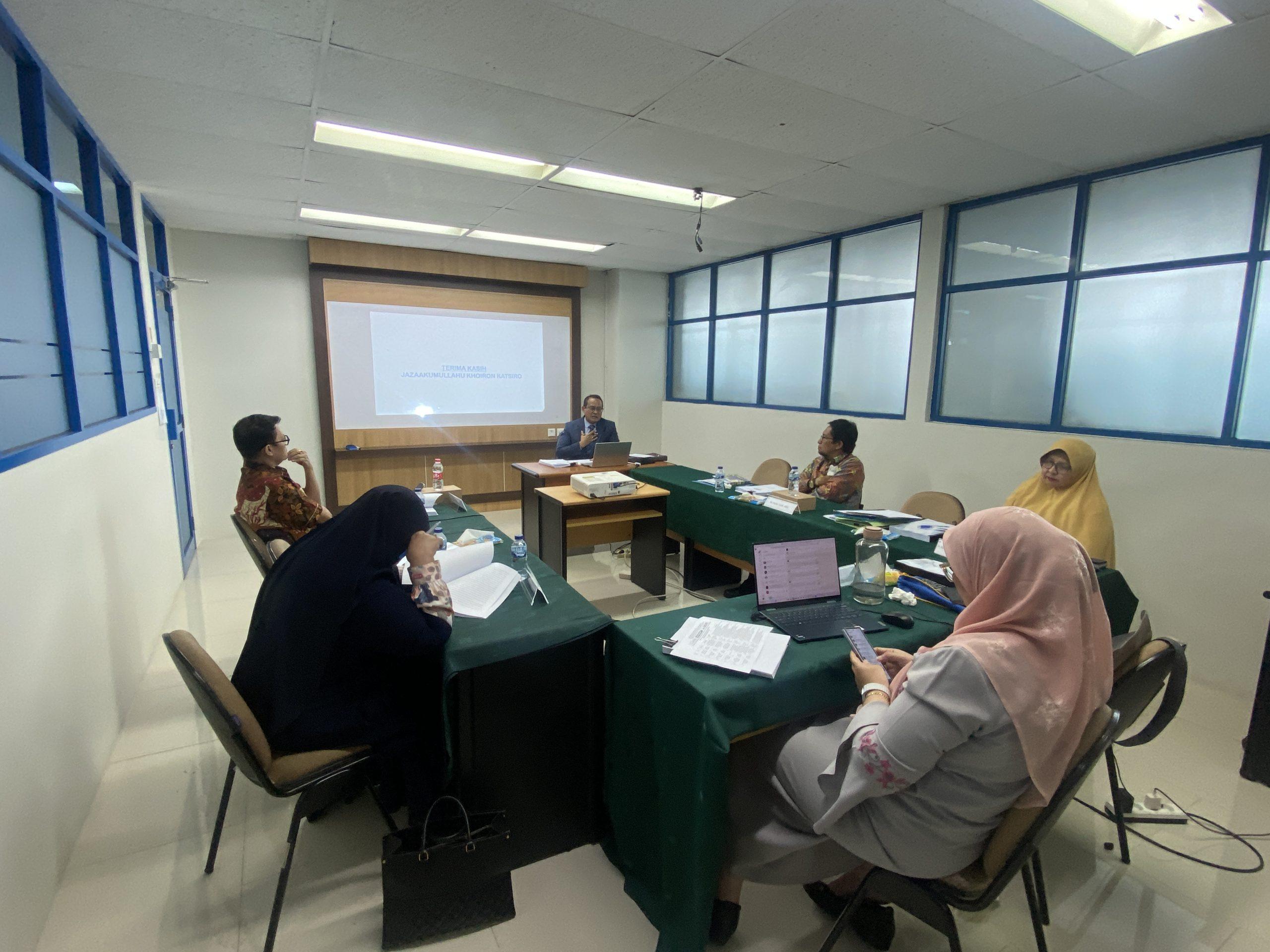 doktor ekonomi dan keuangan syariah trisakti