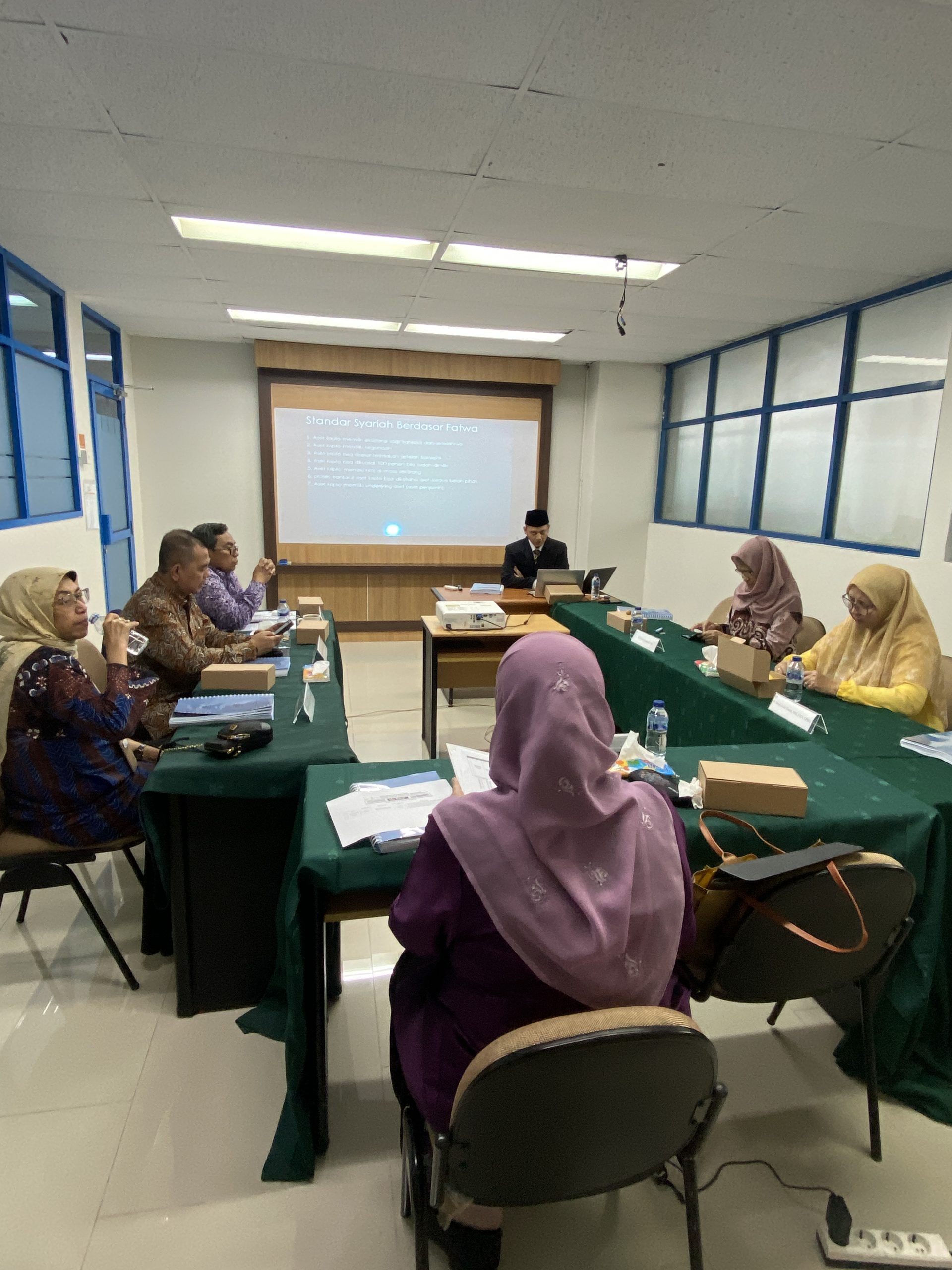 s3 ekonomi dan keuangan syariah trisakti