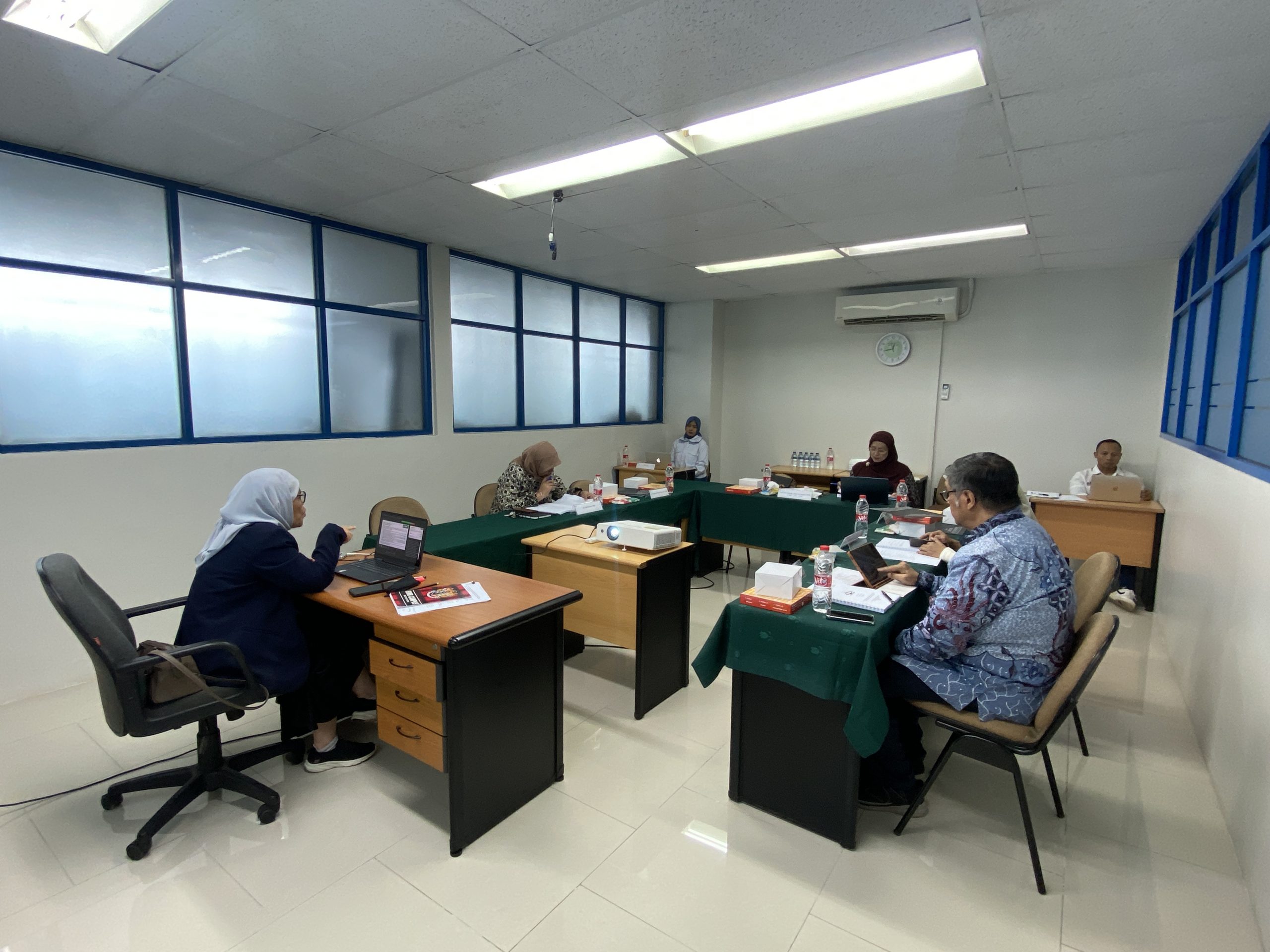 s3 ekonomi dan keuangan islam trisakti